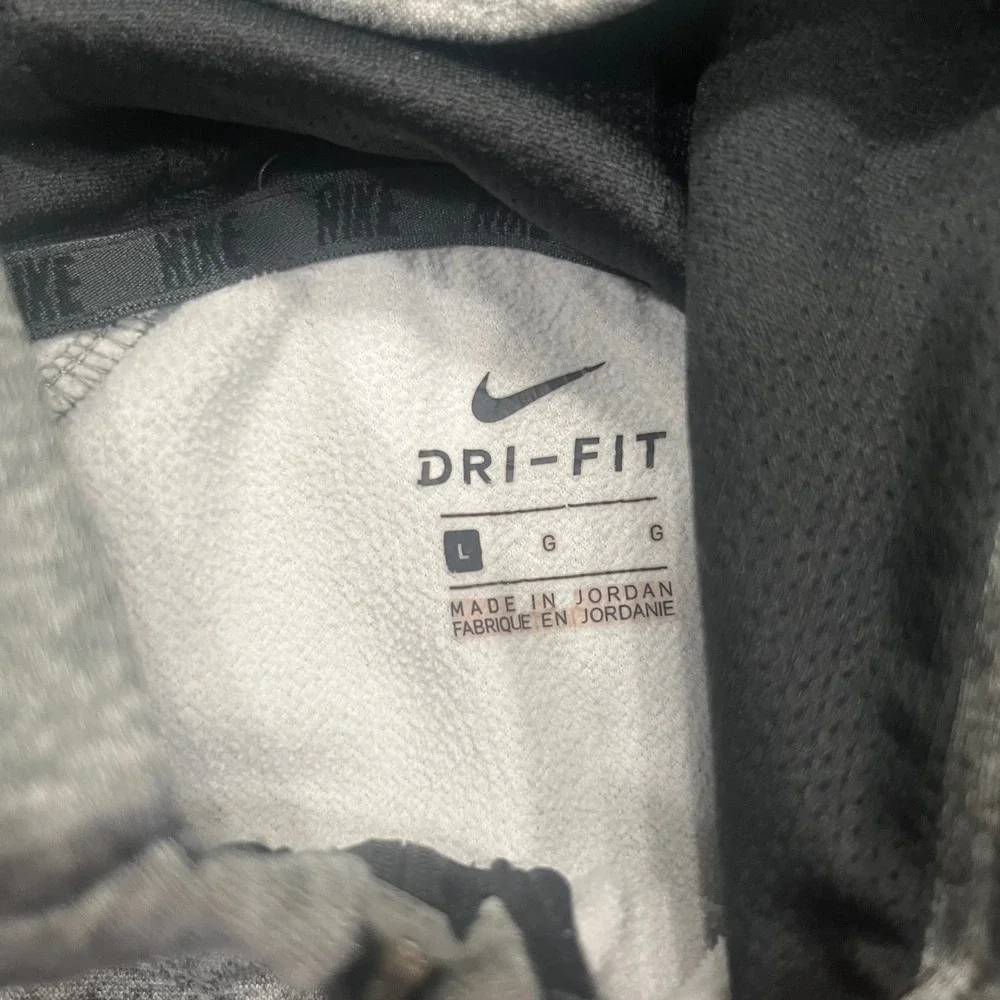 Nike Dri-FIT‎ Boys Full Zip Hoodie Gray Heathered Graphic Sweatshirt Size Large